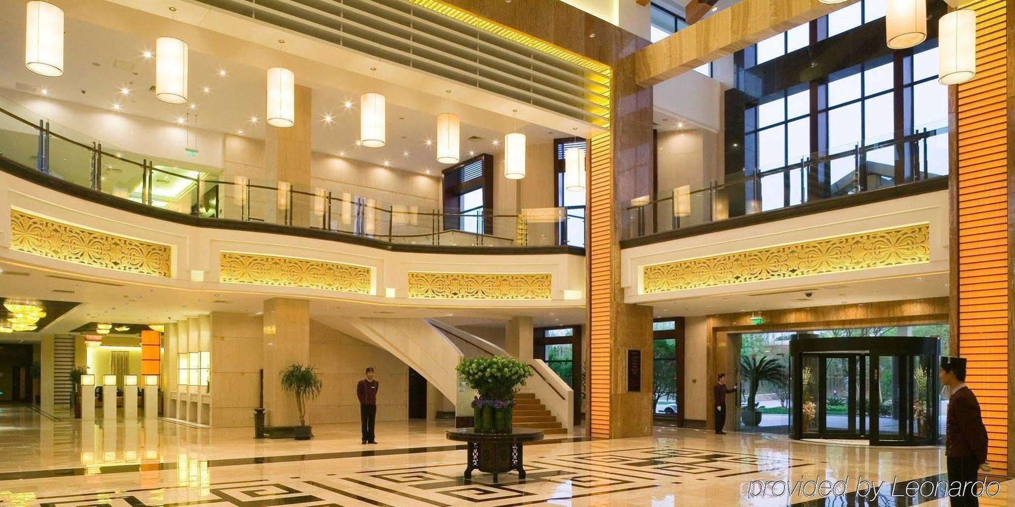Crowne Plaza Hangzhou Xanadu Resort Buitenkant foto